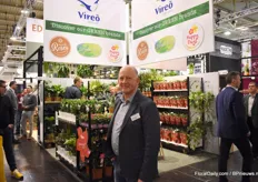 Pieter Middelkoop of Vireo Plant Sales presented his green plants, pot roses and the Mandevilla Summerstar.